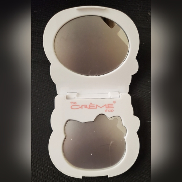 Hello Kitty Compact Mirror - Picture 3 of 3
